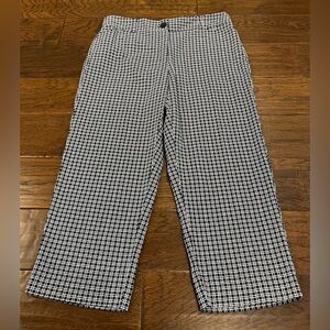 NWT Kim Rogers Black White Capris Pants Sz. 6 Comfort Waist High Rise Flat